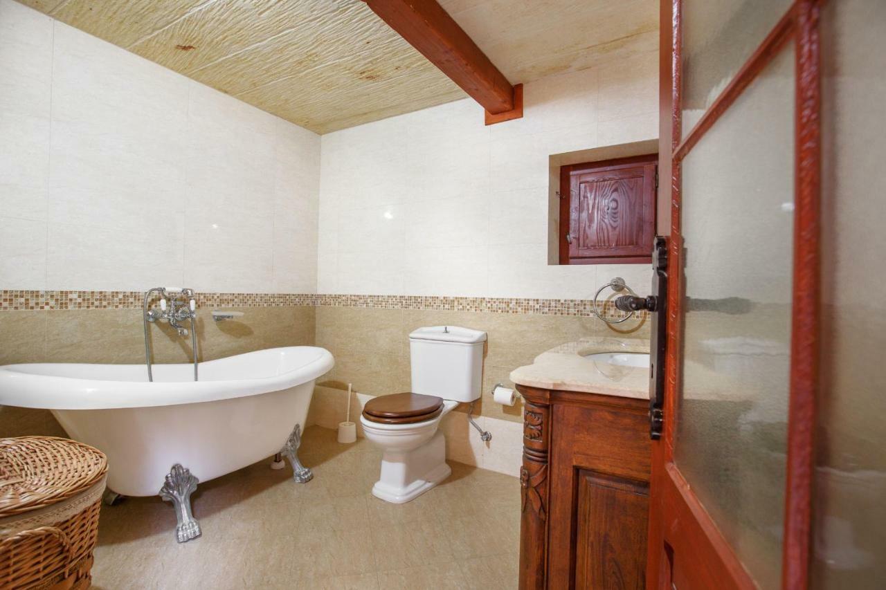 Il-Veduta Holiday Farmhouse With Sunny Private Pool In Island Of Gozo Għarb Eksteriør billede