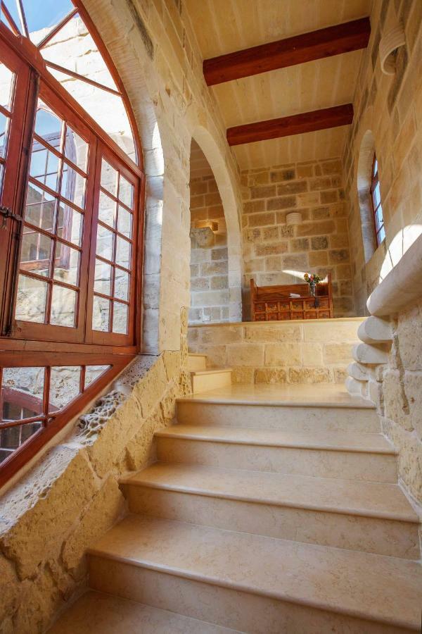 Il-Veduta Holiday Farmhouse With Sunny Private Pool In Island Of Gozo Għarb Eksteriør billede