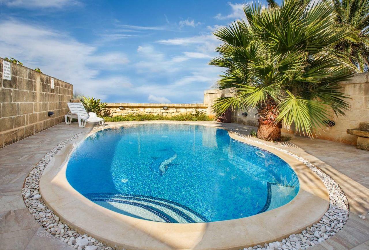 Il-Veduta Holiday Farmhouse With Sunny Private Pool In Island Of Gozo Għarb Eksteriør billede